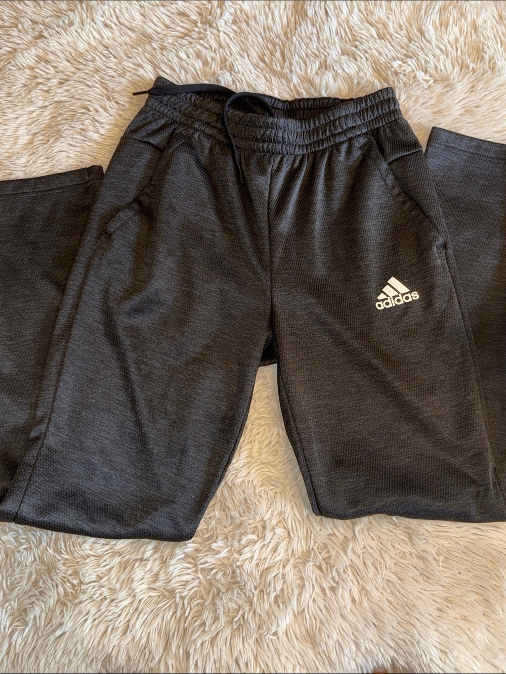 adidas Men’s size small pants